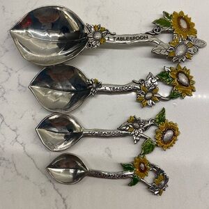 Sunflower Measuring Spoon Set (4)